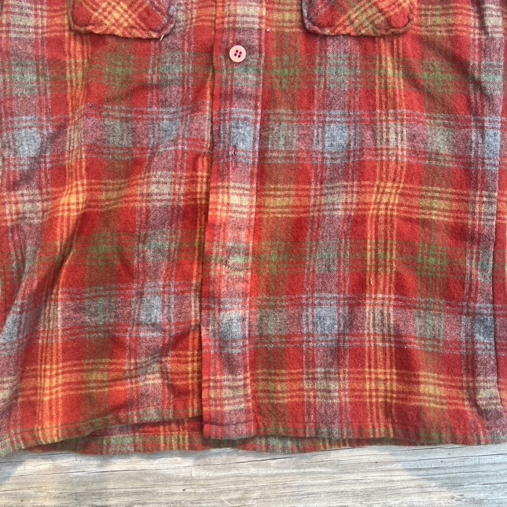 ** Vintage 1970s Richman Bros Red Green Plaid Wool Button Front Shirt S - Picture 2 of 11